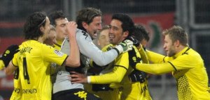 Dortmund vuelve a la cima